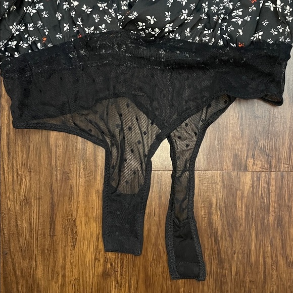 NWT Free people ladylike carbon combo floral black white long sleeve bodysuit M - Picture 6 of 16